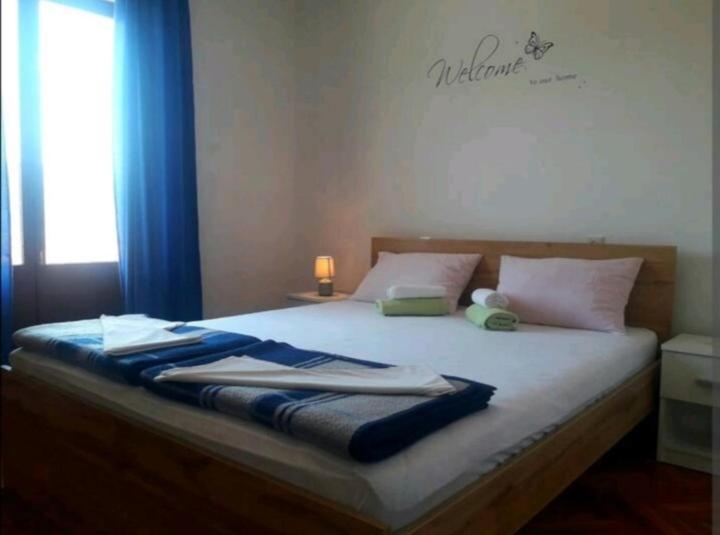 Rooms Ankica Primošten Exteriör bild